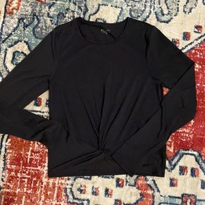Athleta long sleeve knot shirt